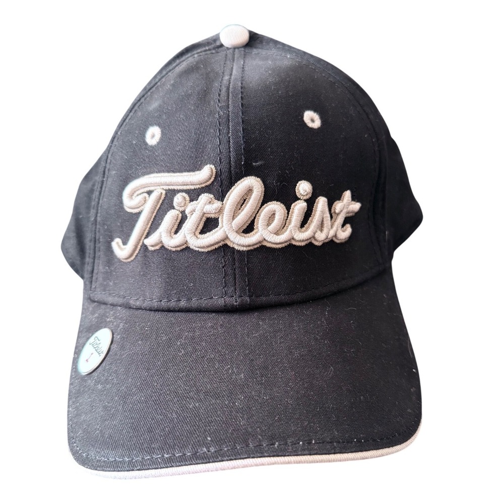 Titleist New Era Golf Hat Mens Black Adjustable Strapback w/Magnetic Ball Marker